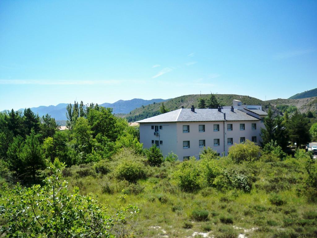 Hotel La Pardina Sabiñánigo Екстериор снимка