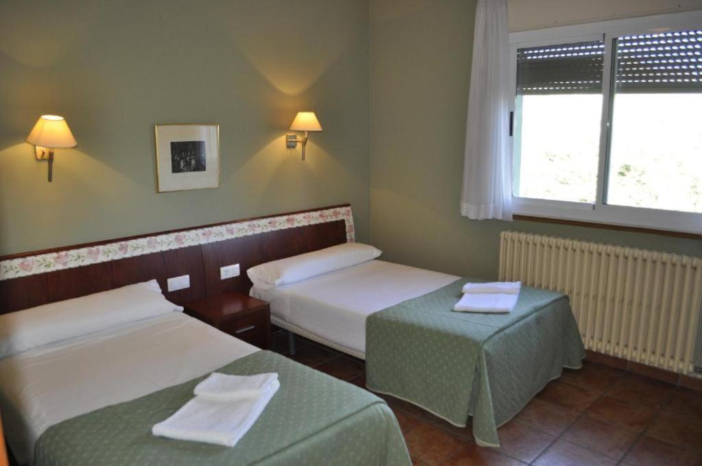 Hotel La Pardina Sabiñánigo Екстериор снимка