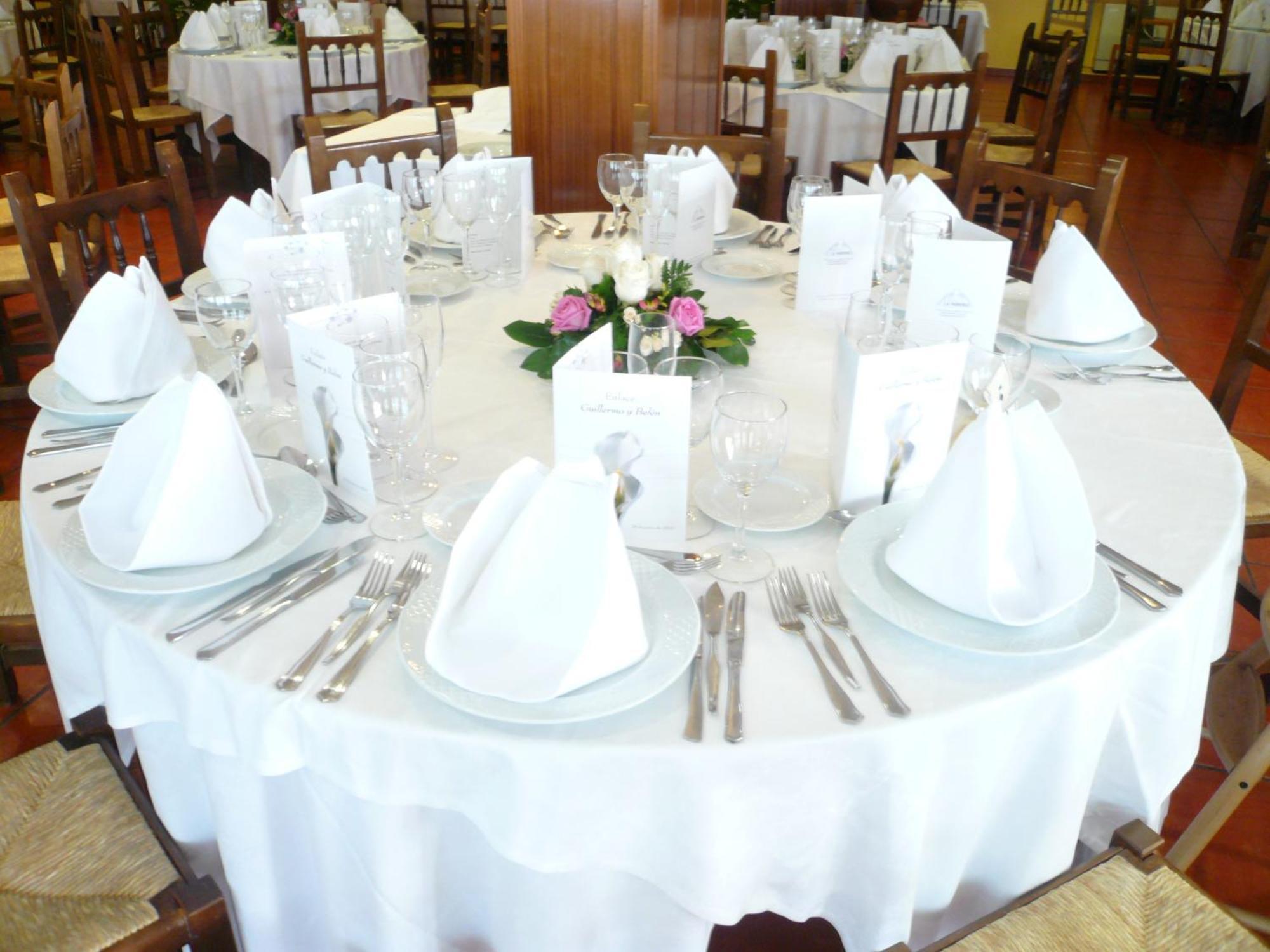 Hotel La Pardina Sabiñánigo Екстериор снимка