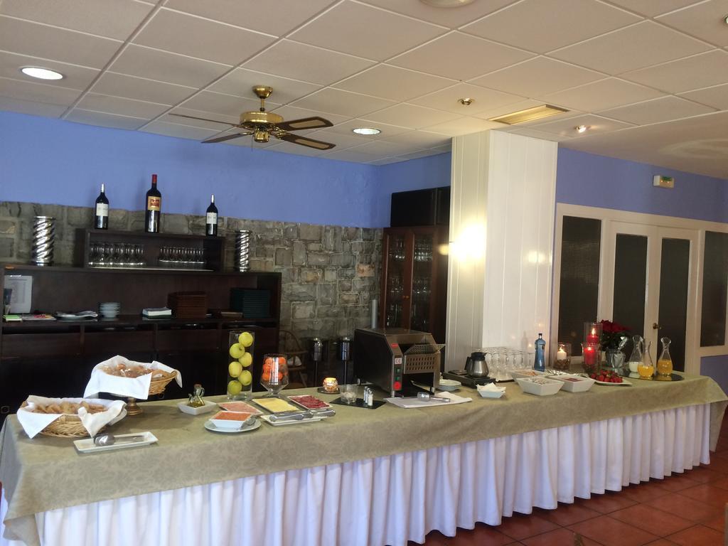 Hotel La Pardina Sabiñánigo Екстериор снимка